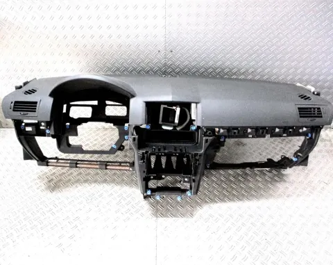 Article EG9L