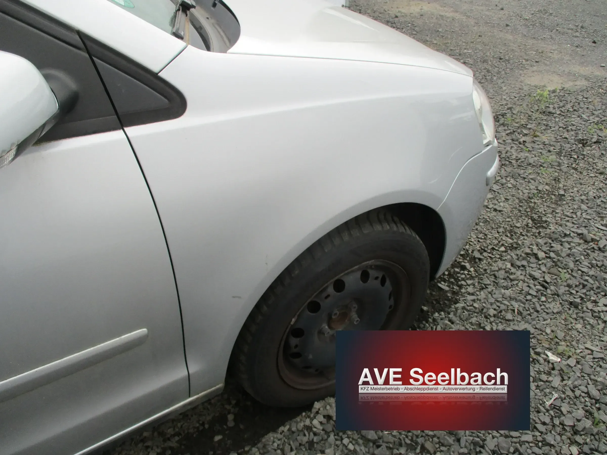 VW Polo 9N3 Kotflügel vorne rechts Bj 2008 LA7W Reflexsilber - Bild 1