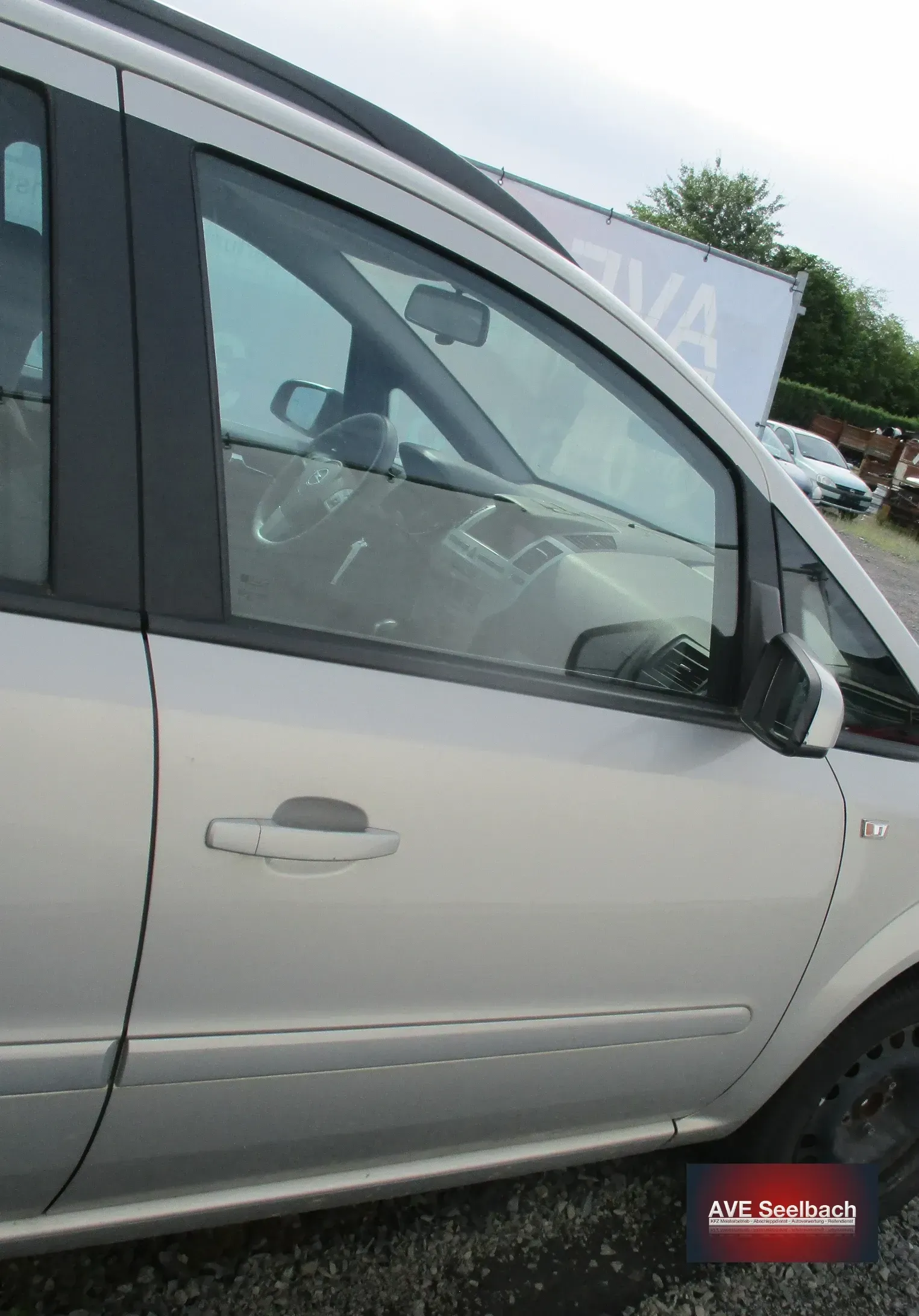 Opel Zafira B Tür vorne rechts Bj 2006 Z167 Pannacotta Met - Bild 1