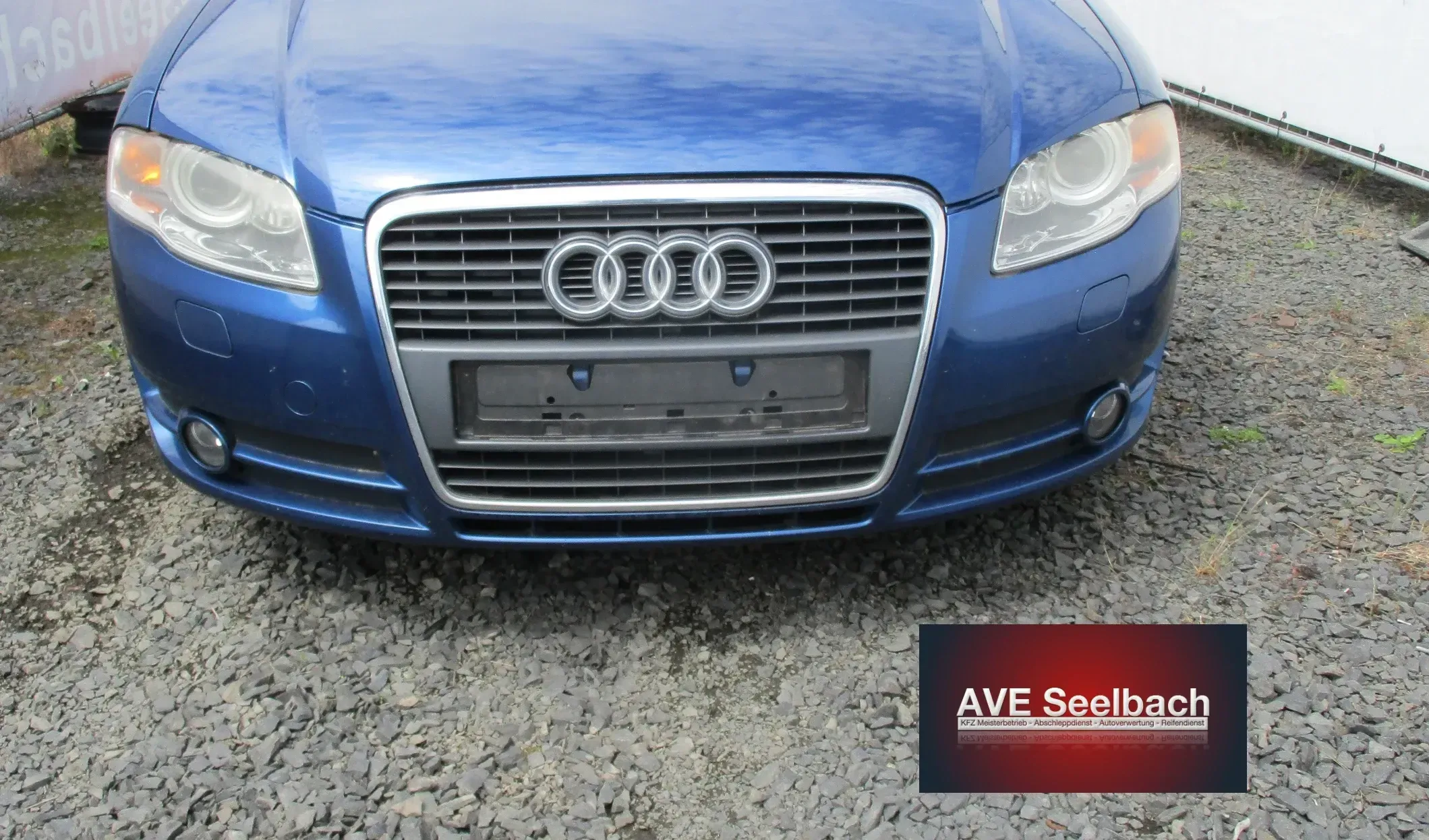 Audi A4 8E B7 Stoßstange vorne Bj 2005 LZ5C Mauritiusblau Blau - Bild 1