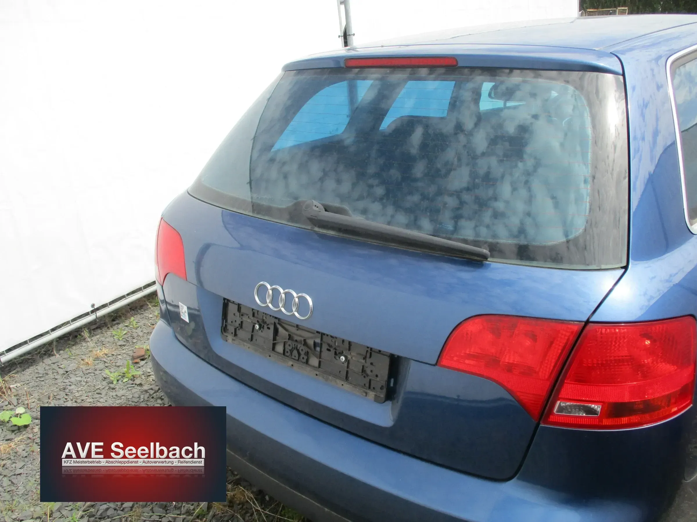 Audi A4 8E B7 Heckklappe Bj 2005 LZ5C Mauritiusblau Blau - Bild 1